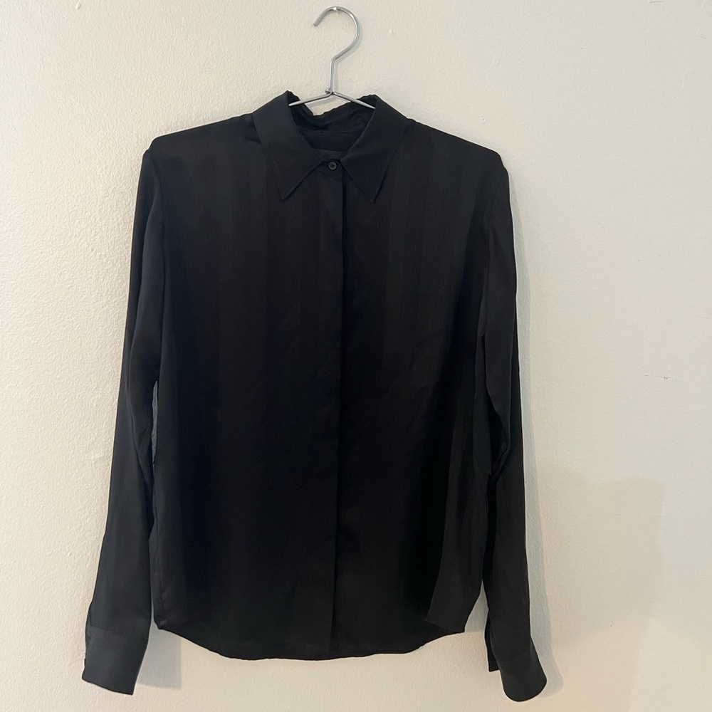 RTA black buttondown